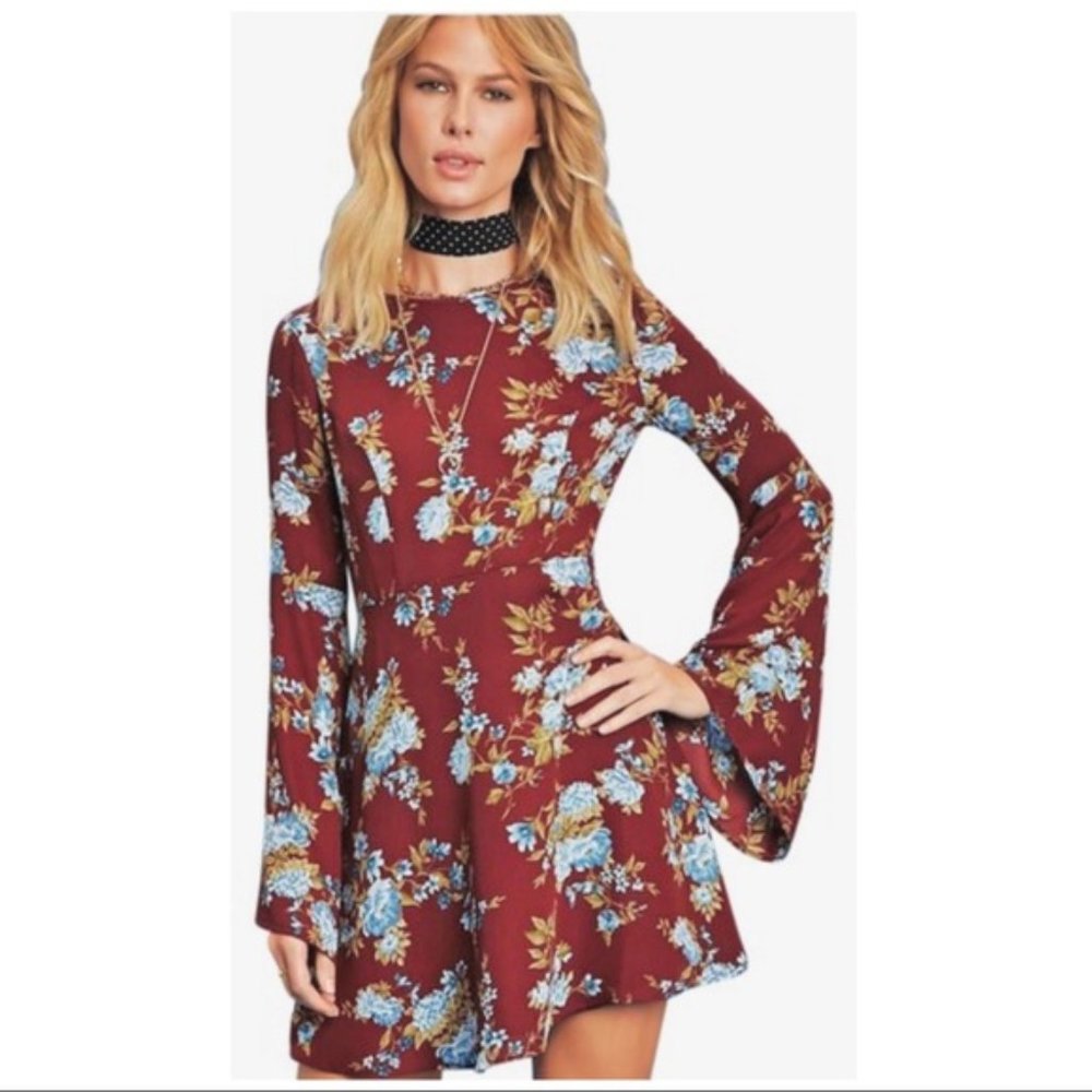 NWT Maroon Bell Trumpet Sleeve Chinoiserie Floral Print Flowy Dress | Size S